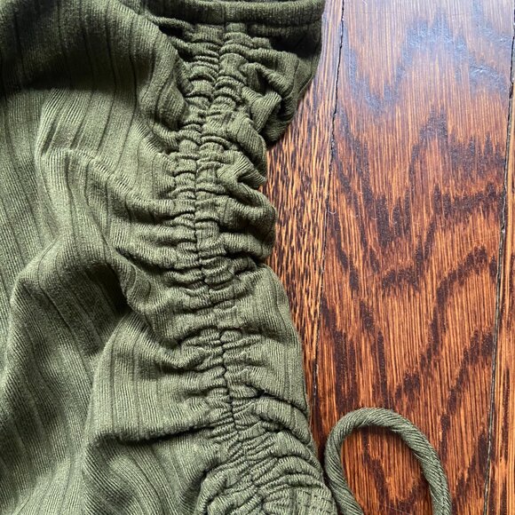 One shoulder, shirred side, fitted top - Picture 2 of 3